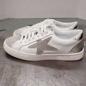 STEVE MADDEN STAR REZUME WHITE TENNIS SHOES 7.5
